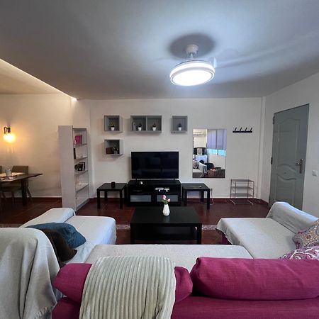 Apartamento Vacacional En 马尔韦利亚 外观 照片
