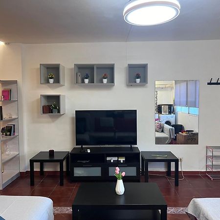 Apartamento Vacacional En 马尔韦利亚 外观 照片