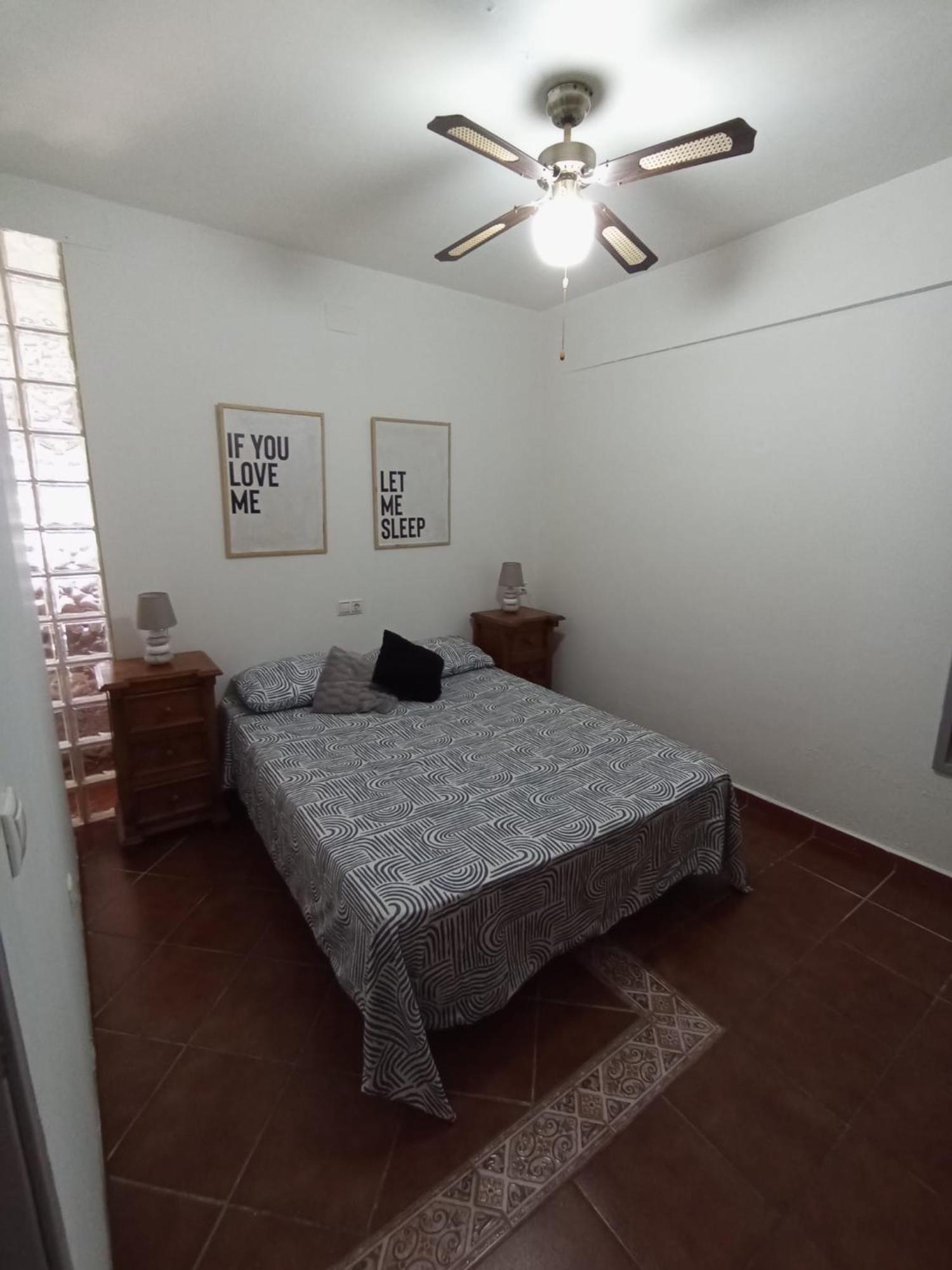 Apartamento Vacacional En 马尔韦利亚 外观 照片